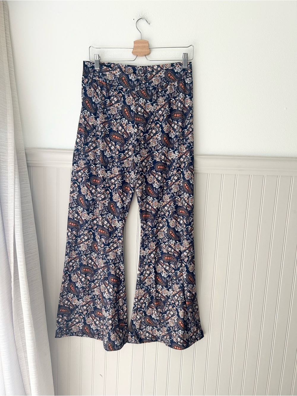 Natural Life Large Navy Floral Paisley Flare Pants Elastic Waist